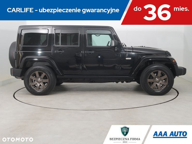Jeep Wrangler - 8