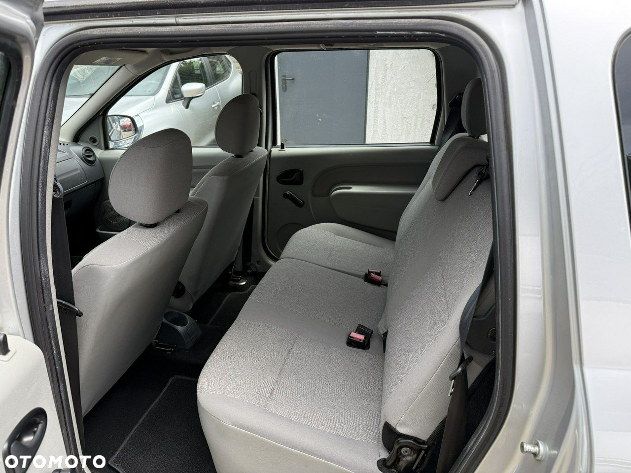 Dacia Logan - 17