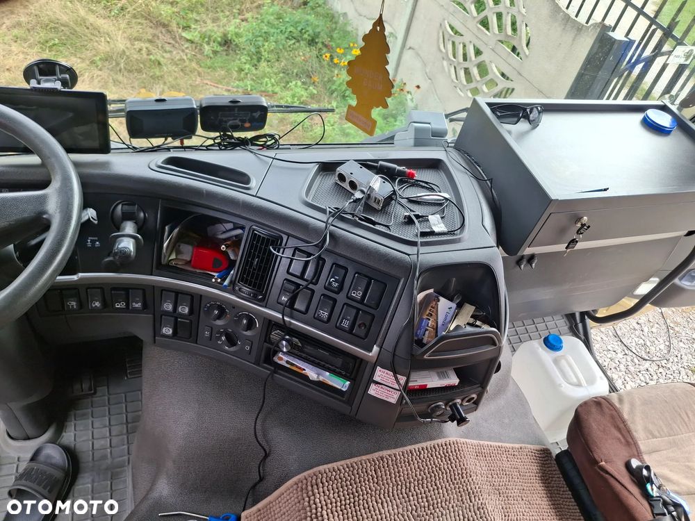 Volvo FM 420 - 28