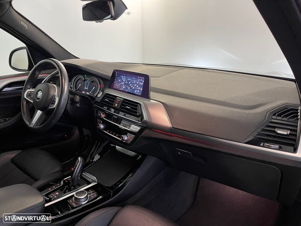BMW X3 30 e xDrive Pack M - 12