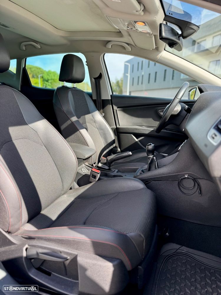 SEAT Leon 2.0 TDI DPF S&S FR - 12