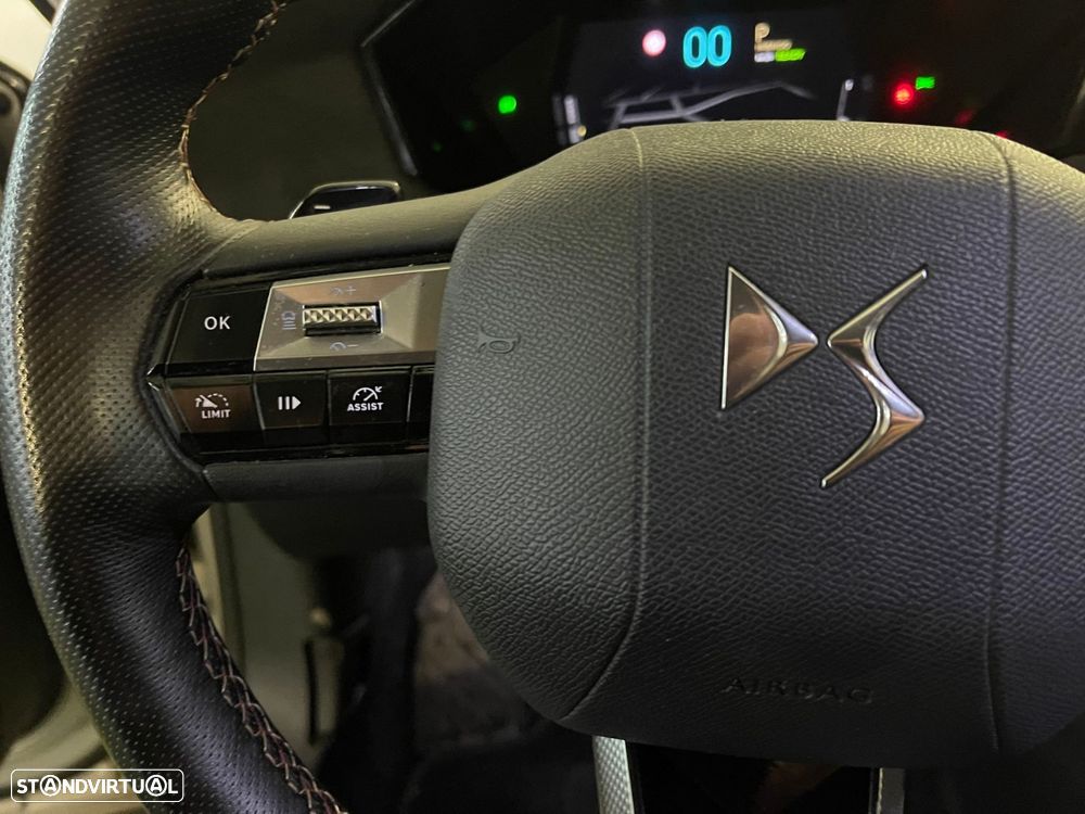 DS DS4 E-Tense Performance Line EAT8 - 23