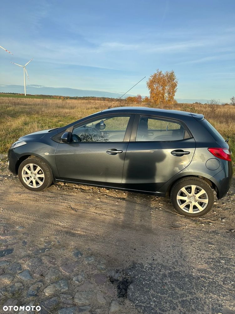 Mazda 2 - 12