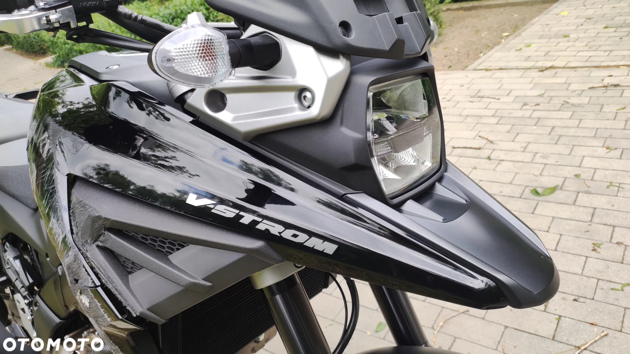 Suzuki V-STROM - 36