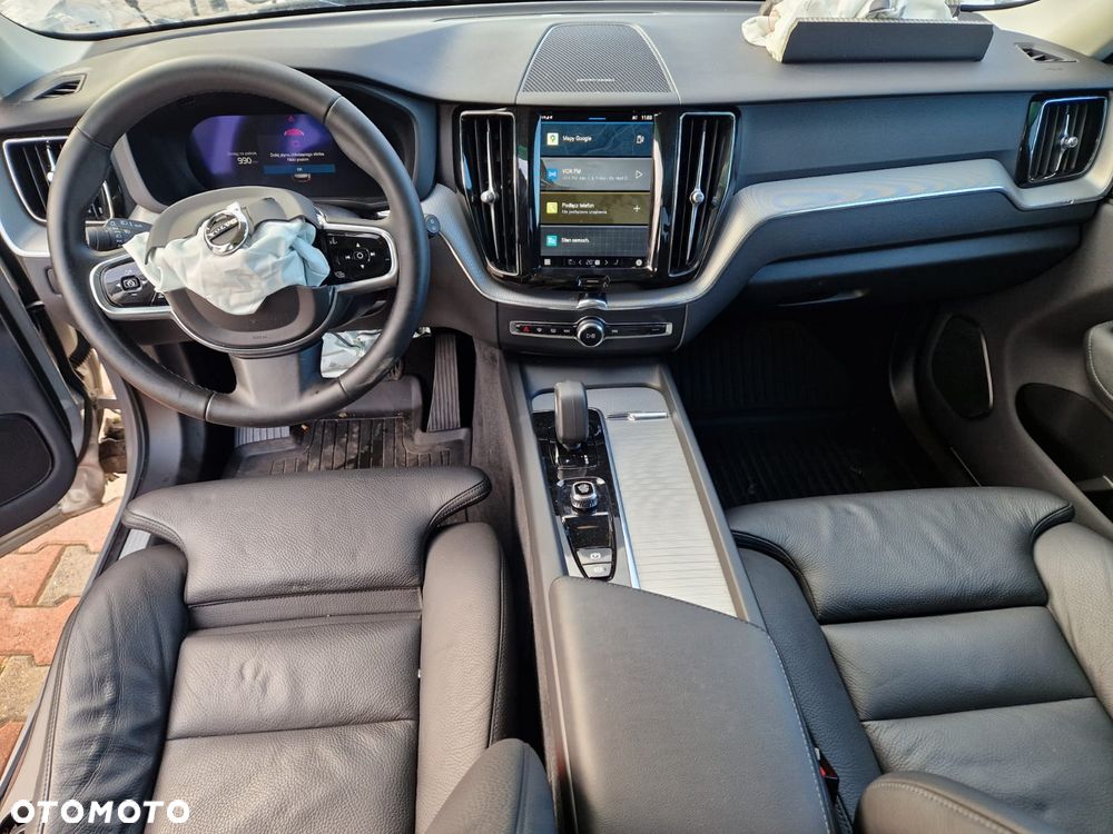 Volvo XC 60 B4 B R-Design - 20