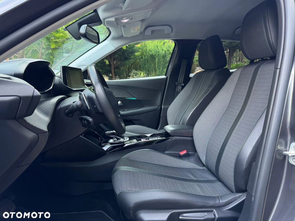 Peugeot 2008 1.2 PureTech Allure S&S EAT8 - 12
