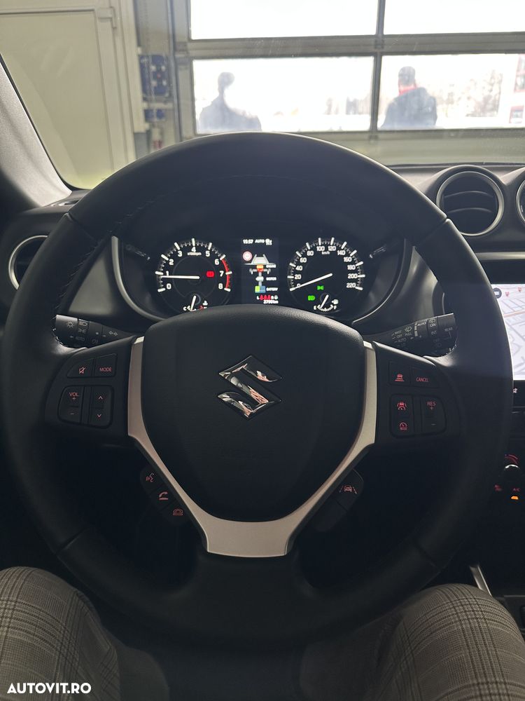 Suzuki Vitara 1.4 Boosterjet Hybrid Allgrip Comfort+ - 9