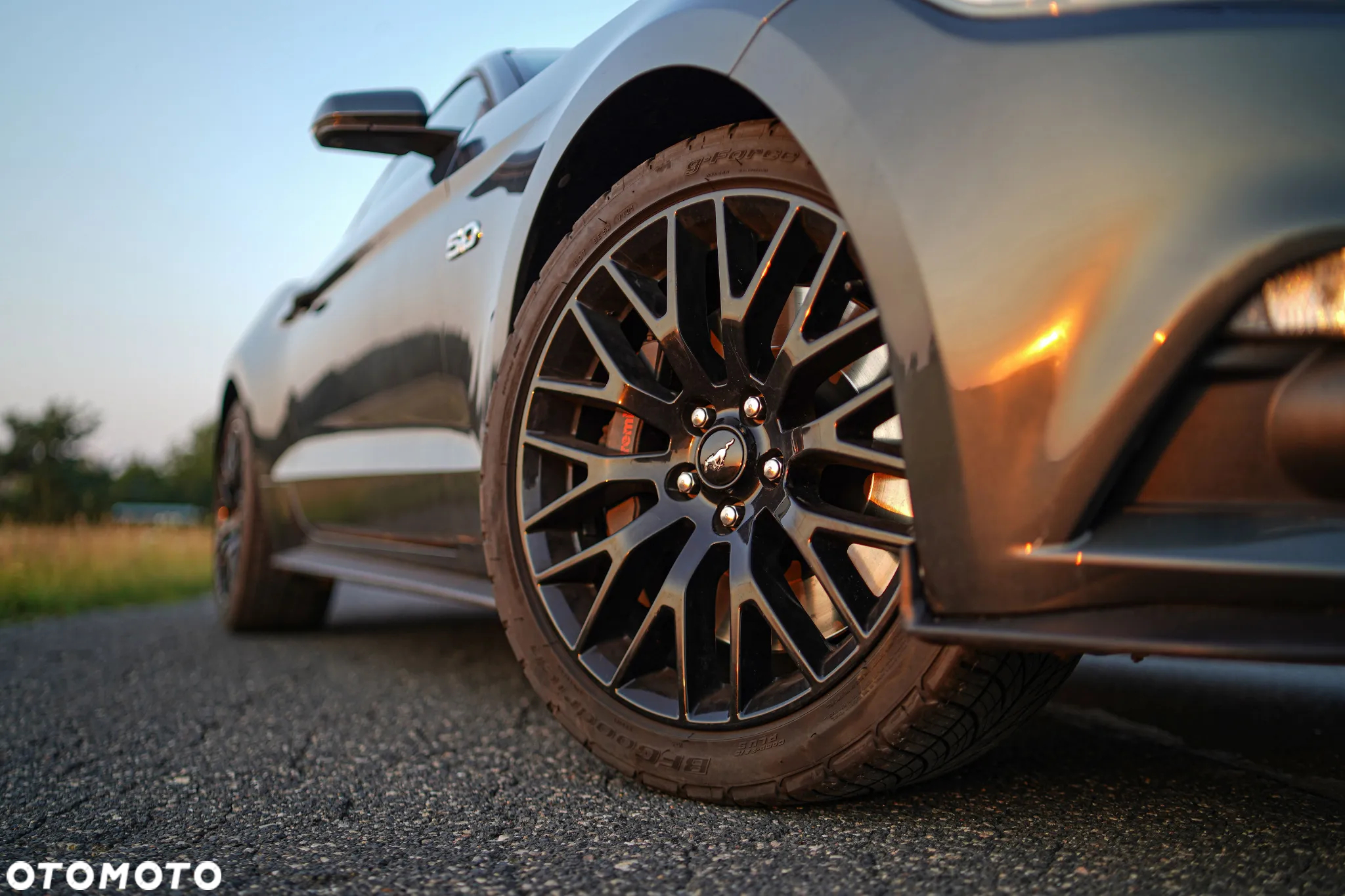 Ford Mustang 5.0 V8 GT - 6
