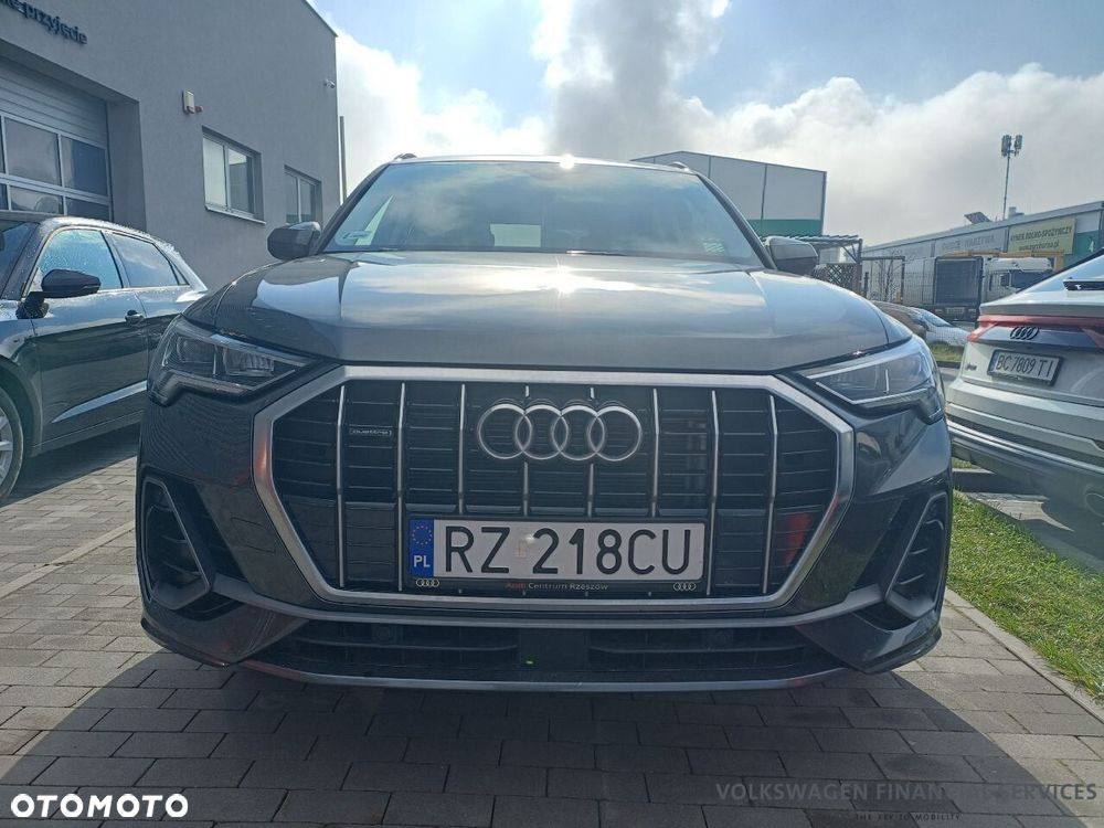 Audi Q3 - 4