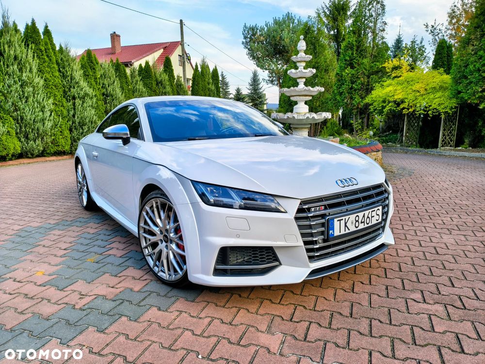 Audi TT S Coupé - 27