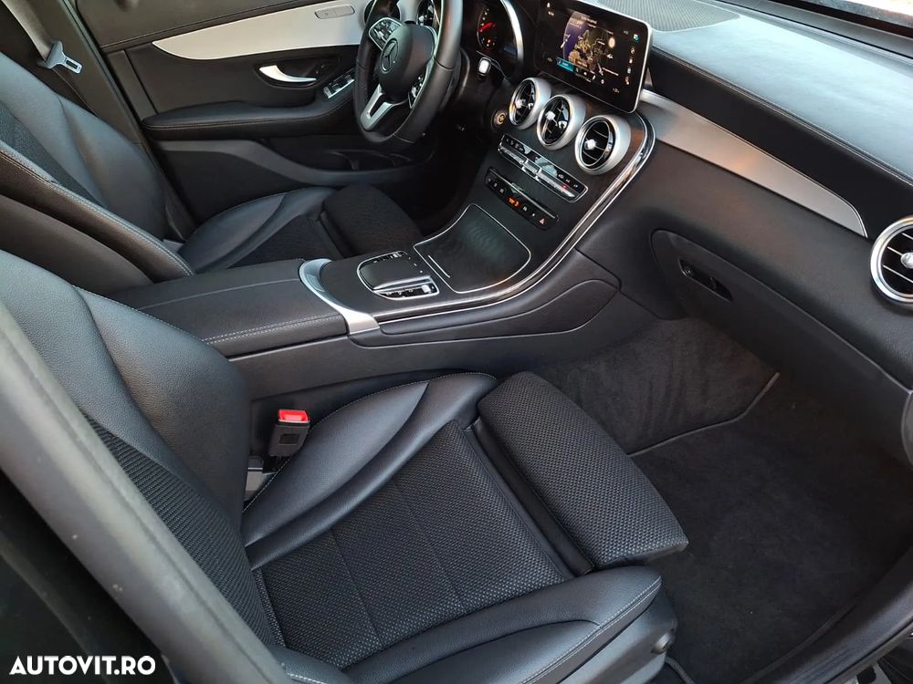 Mercedes-Benz GLC - 11