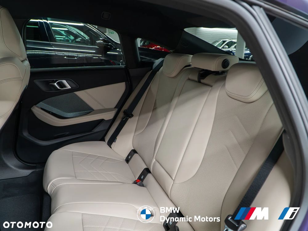 BMW Seria 2 220 - 24