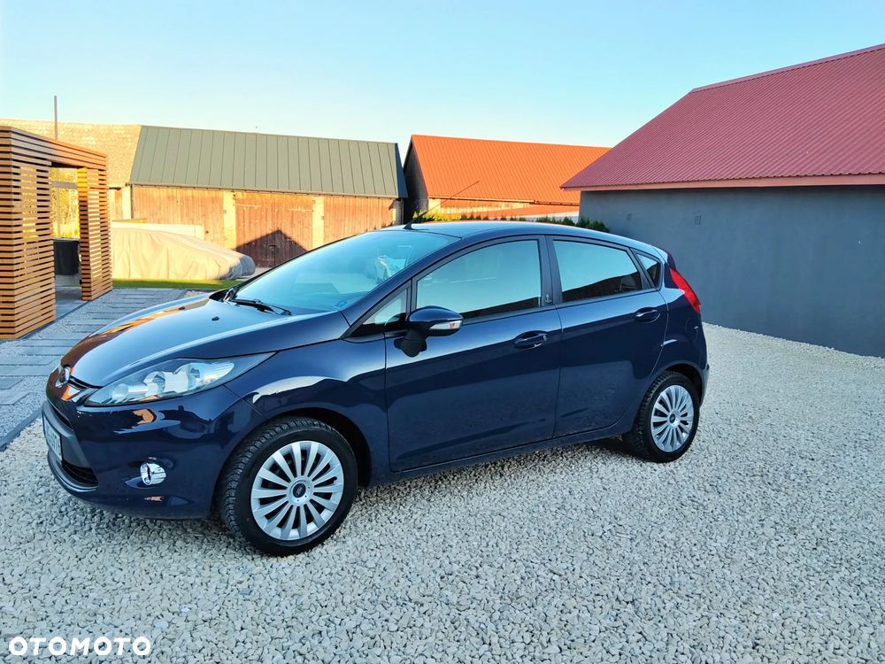 Ford Fiesta 2012 photo 4