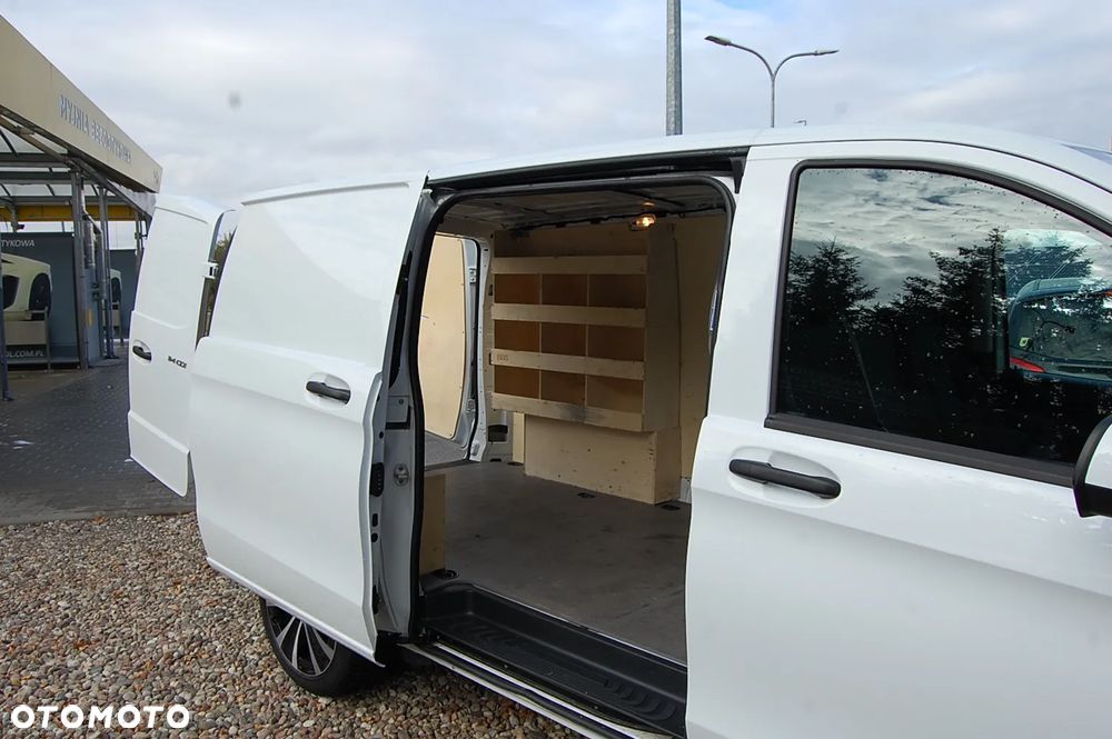 Mercedes-Benz Vito - 19
