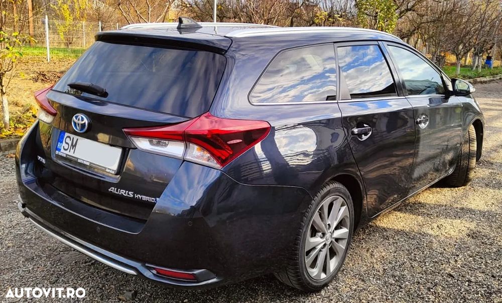 Toyota Auris 1.8 L VVT-i Sol+ - 6