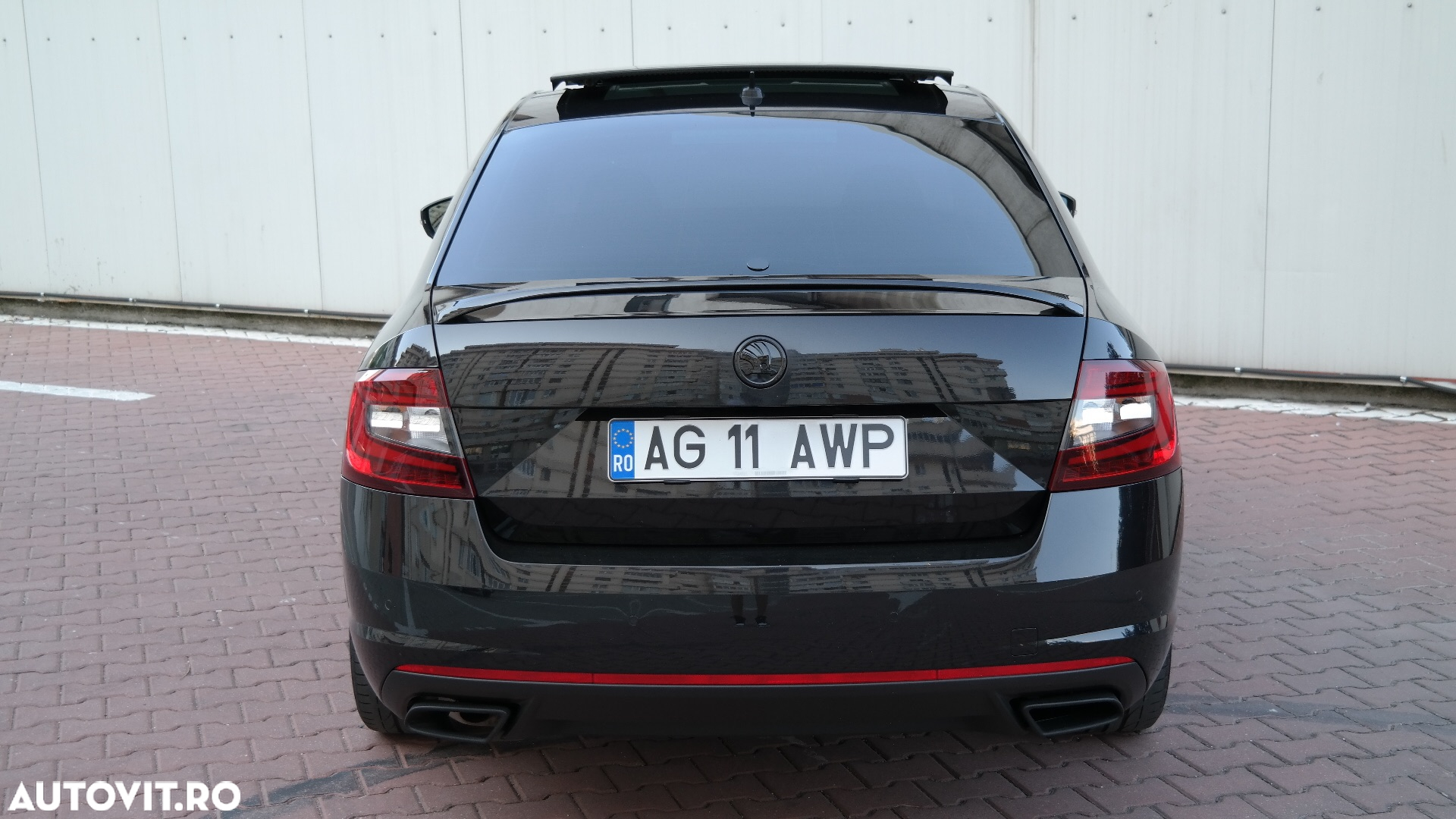 Skoda Octavia 2.0 TDI RS DSG - 8