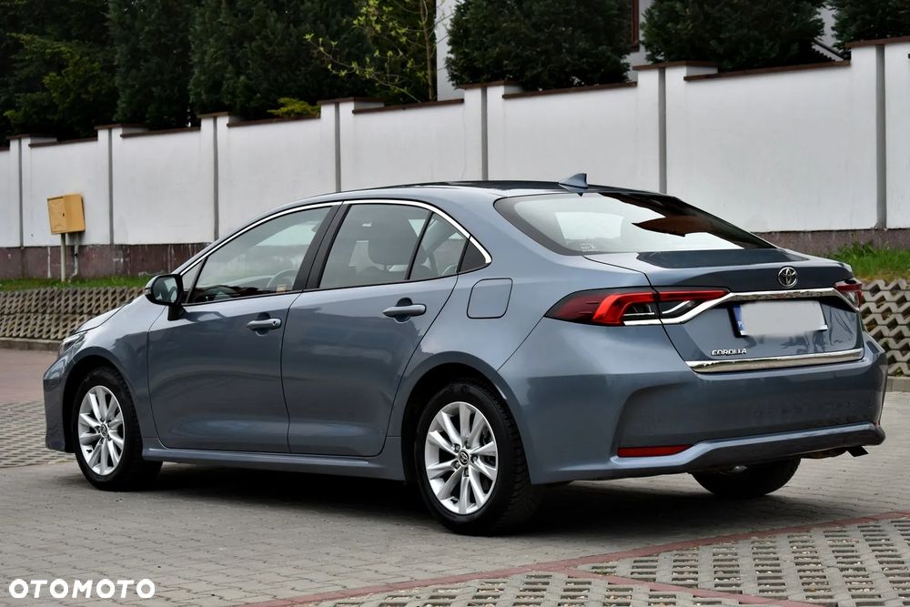 Toyota Corolla - 23