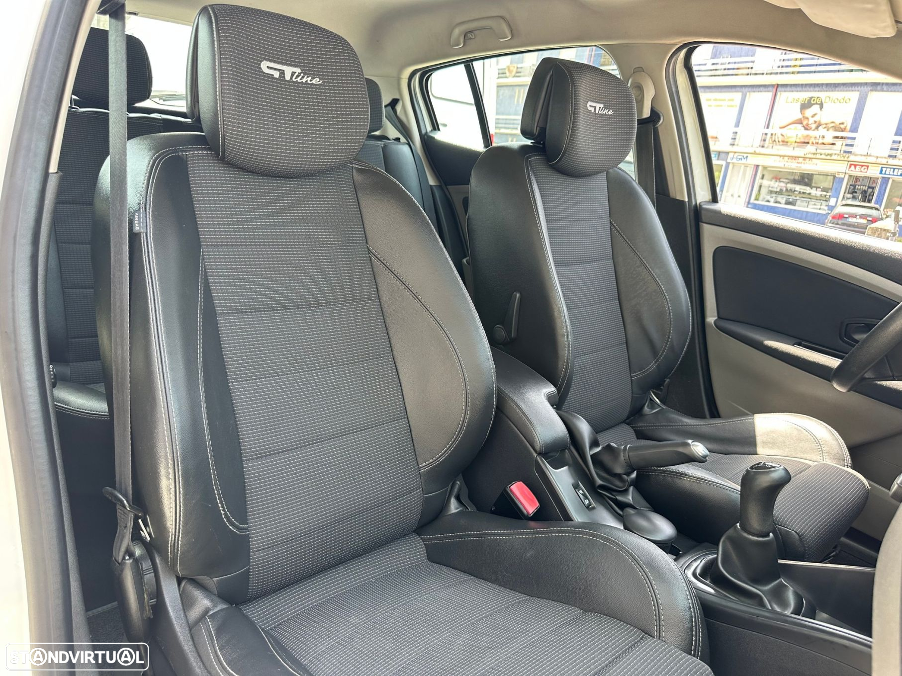 Renault Mégane 1.5 dCi Dynamique - 14