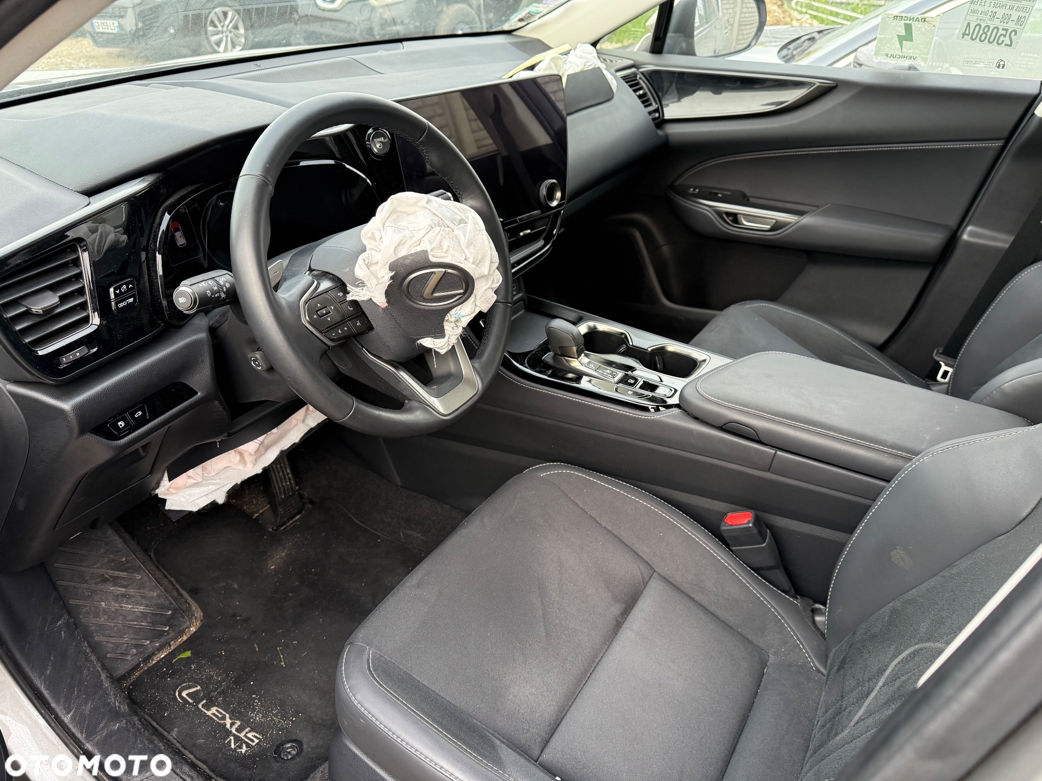 Lexus NX 350h Business 2WD - 6
