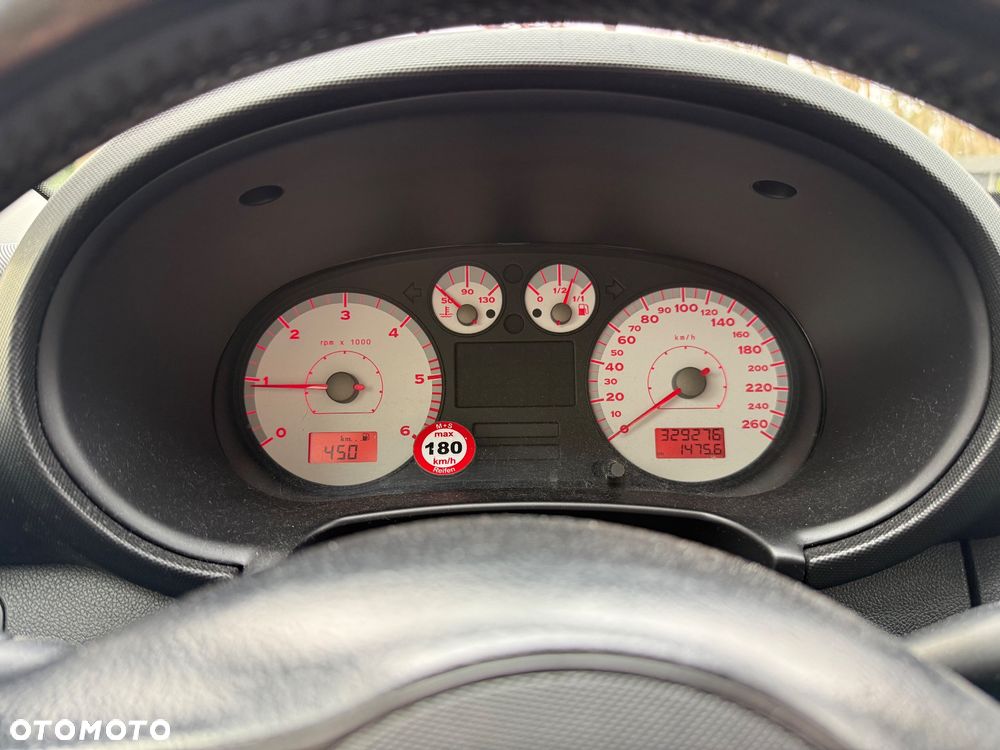 Seat Leon 1.9 TDI 150 Sport - 13