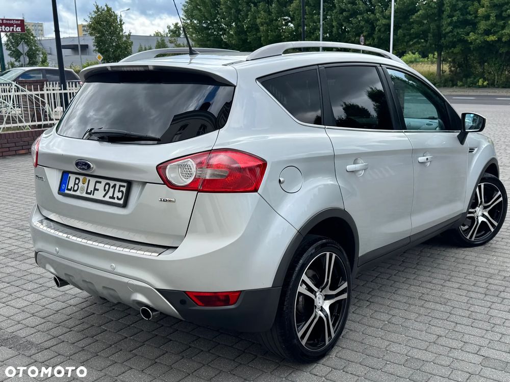 Ford Kuga 2.0 TDCi 4x4 Titanium - 33