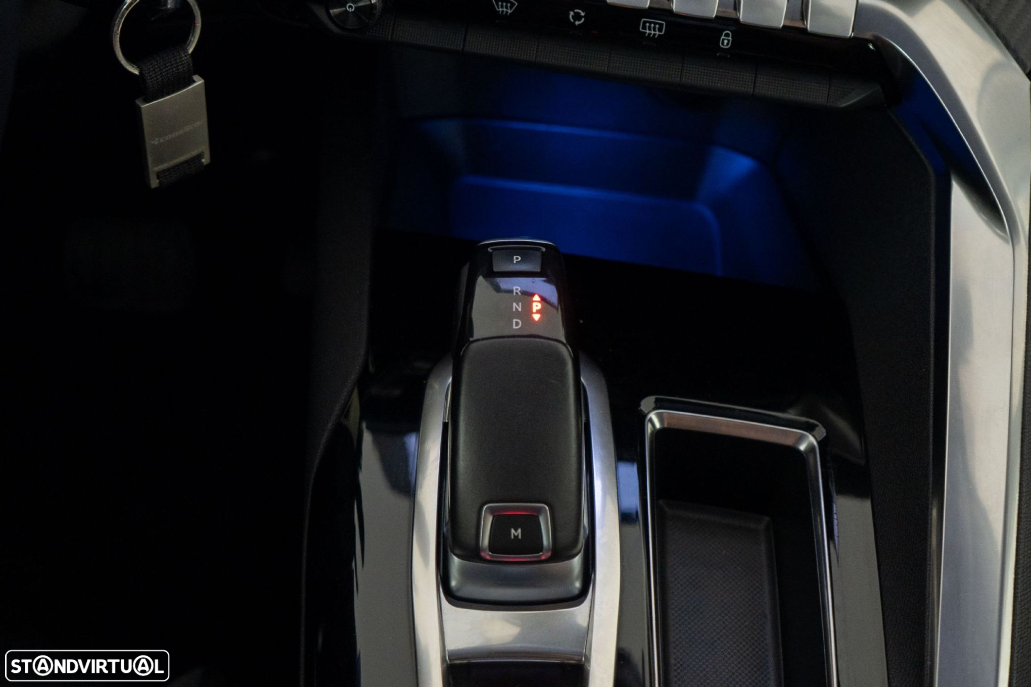 Peugeot 3008 1.2 PureTech Allure EAT6 - 24