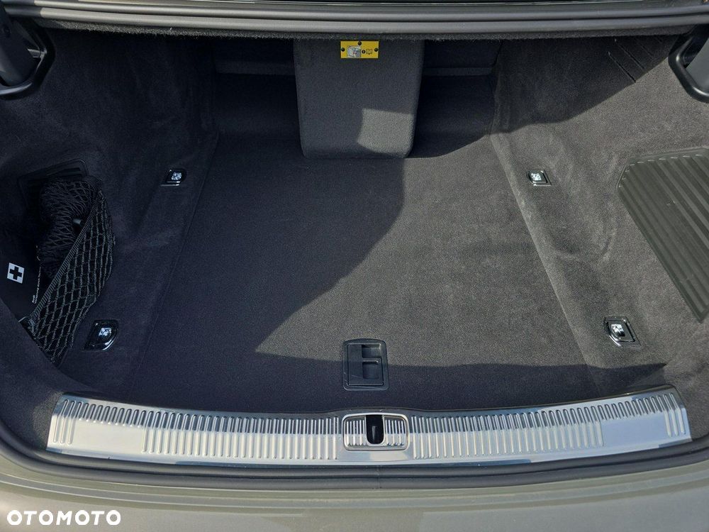 Audi A8 L 50 TDI quattro tiptronic - 14