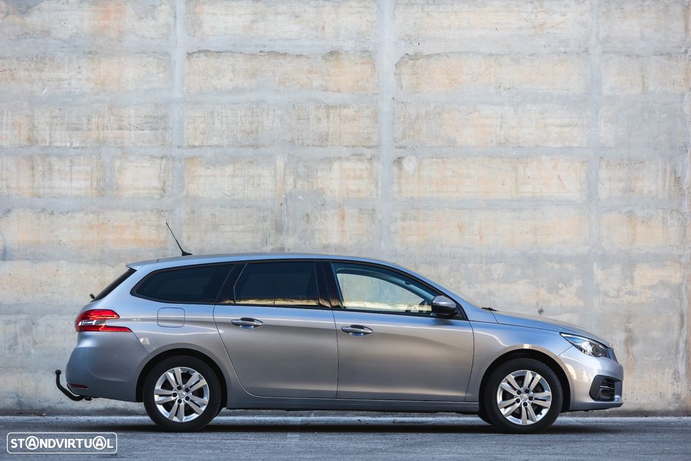 Peugeot 308 - 4