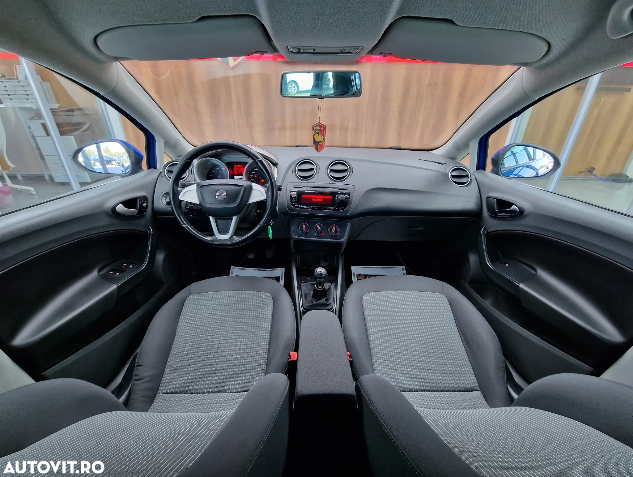 Seat Ibiza - 8