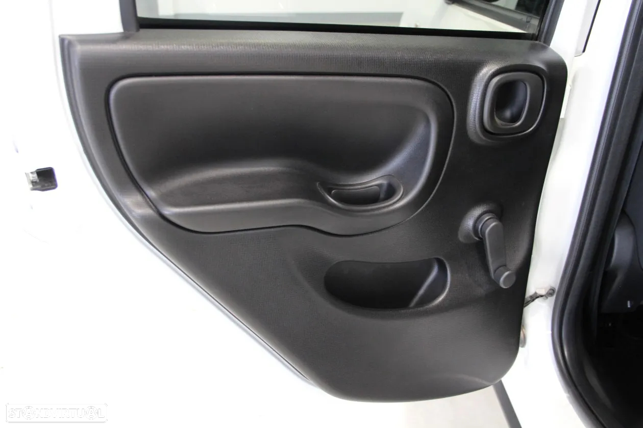 Fiat Panda 1.0 Hybrid City Cross - 22