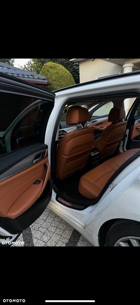 BMW Seria 5 520d Luxury Line - 9