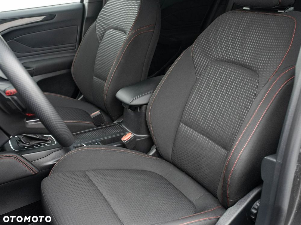 Ford Focus - 12