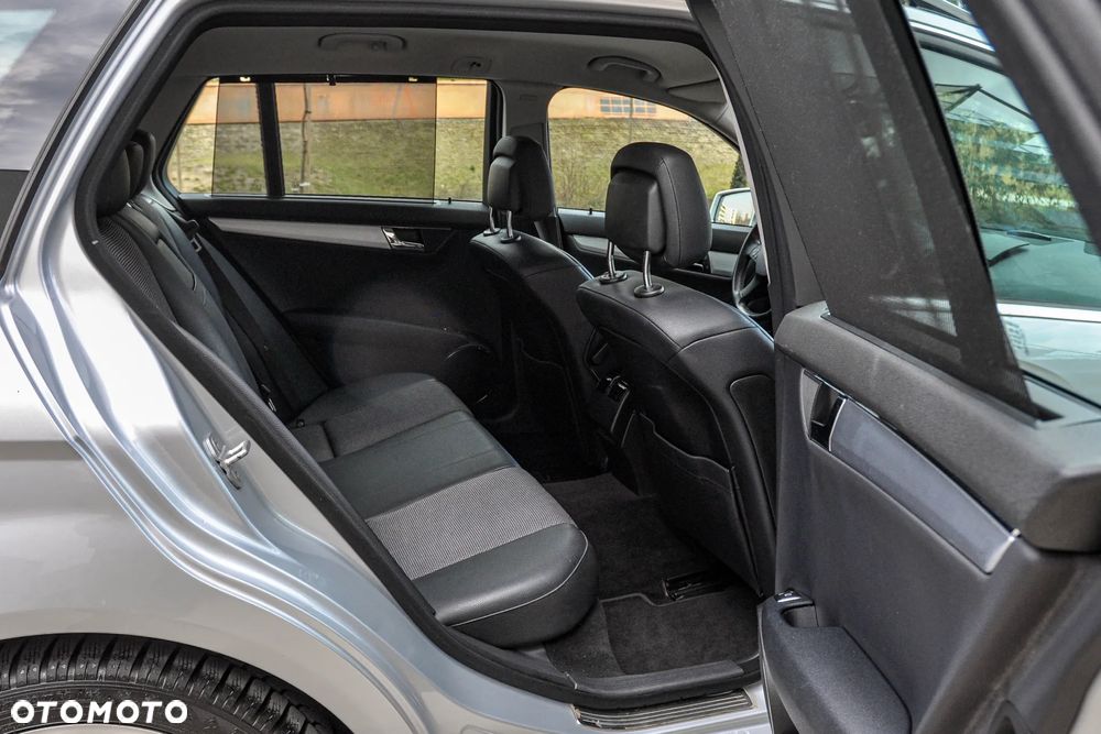 Mercedes-Benz Klasa C - 12