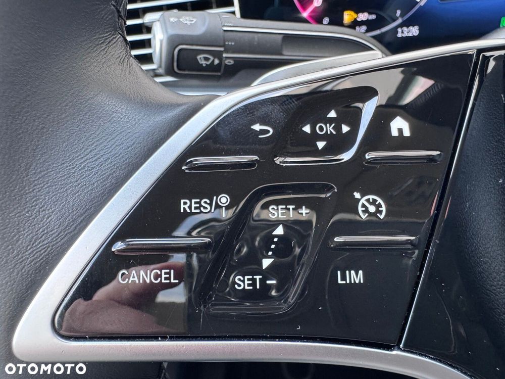 Mercedes-Benz GLE - 24