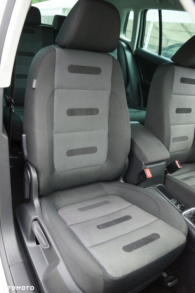 Volkswagen Tiguan 2.0 TDI 4Mot Sport&Style - 24