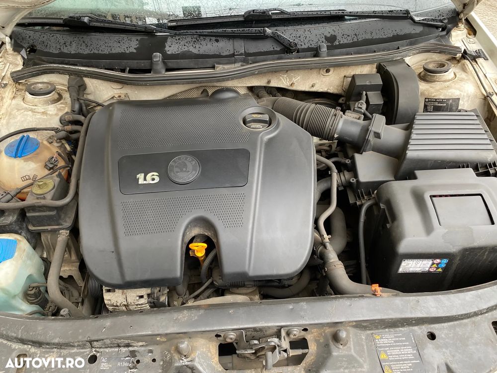 Skoda Octavia Tour 1.6 - 4