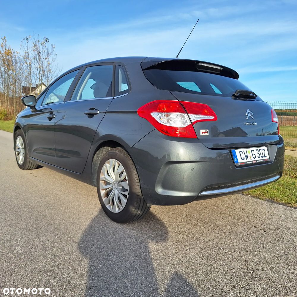 Citroën C4 1.4 VTi Seduction - 11
