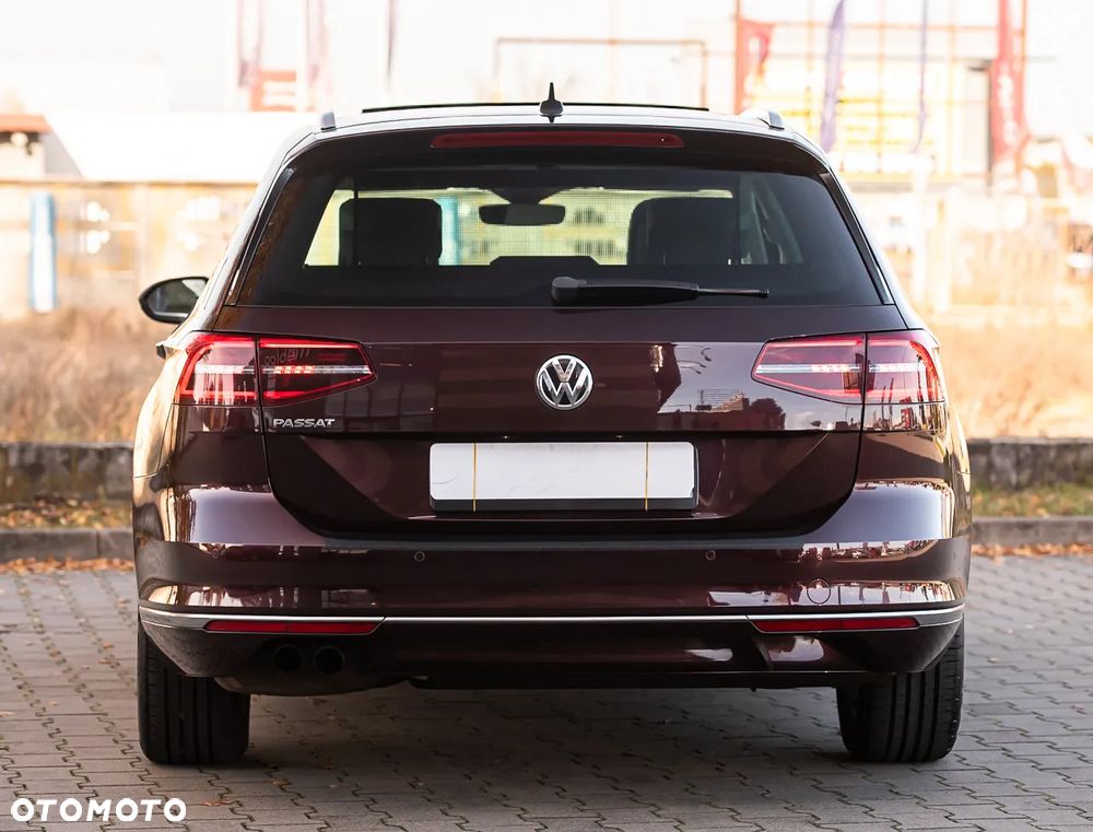 Volkswagen Passat ver-1-8-tsi-bluemotion-technology-dsg-comfortline - 11