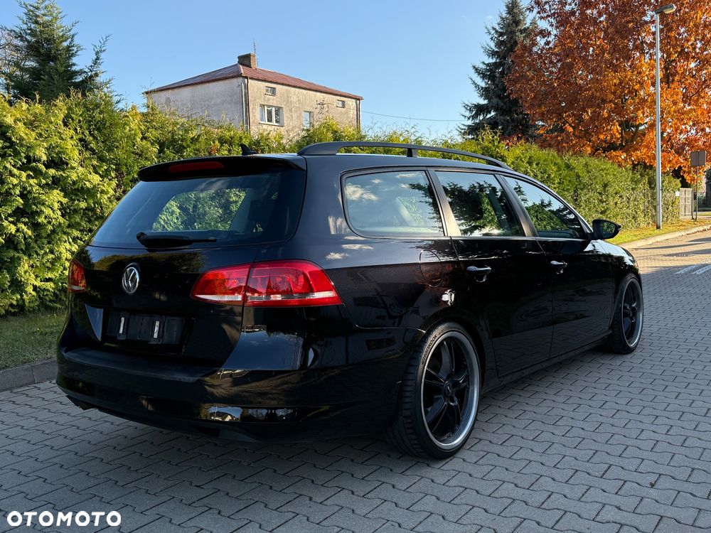 Volkswagen Passat - 3