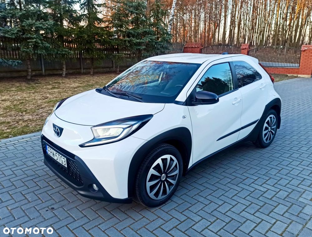 Toyota Aygo X 1.0 VVT-i Executive - 3