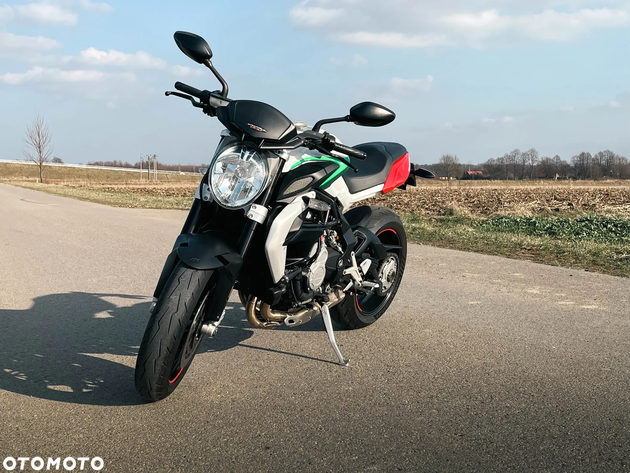 MV AGUSTA Brutale - 6