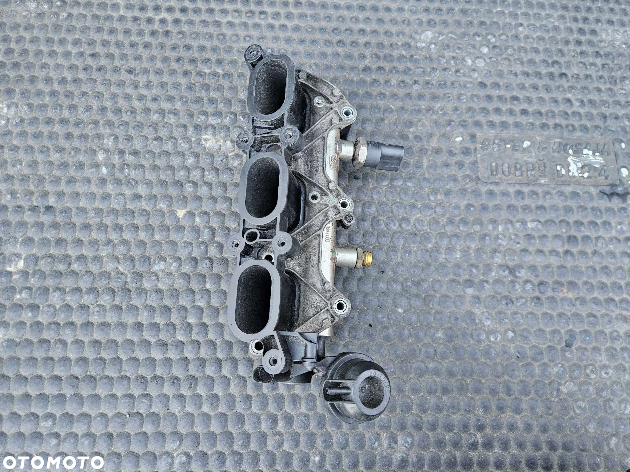 Kolektor Ssacy 06E133109K 06E133110K Lewy Prawy Klapy Nastawnik Czujnik Listwa Wtryskowa 3.2 FSI V6 AUK Audi A4 B7 A6 C6 - 2