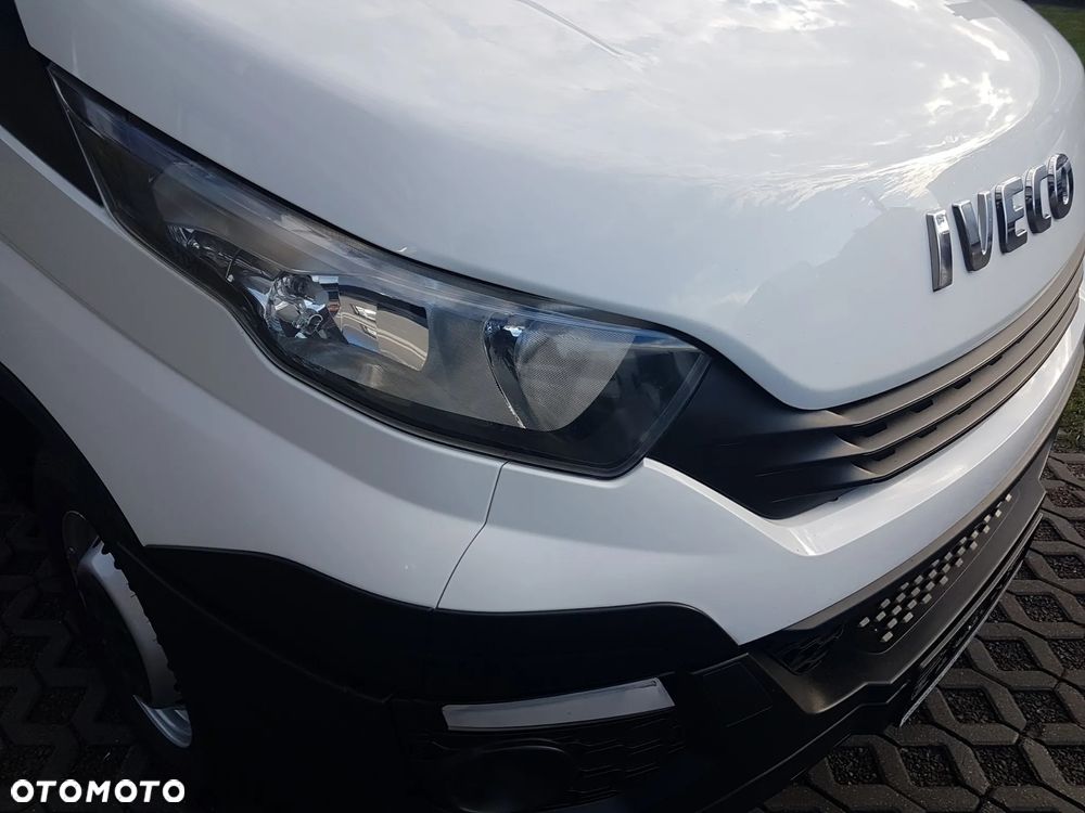 Iveco DAILY 6EP CHŁODNIA MROŹNIA IZOTERMA AGREGAT THERMO KING V-200 MAX GRZANIE 3,41x2,09x2,10 - 32