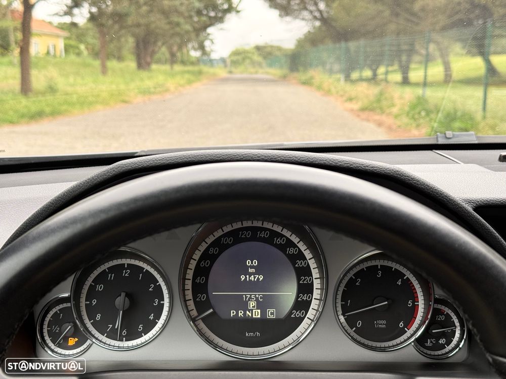 Mercedes-Benz E 350 CDi Avantgarde BlueEfficiency Auto - 49