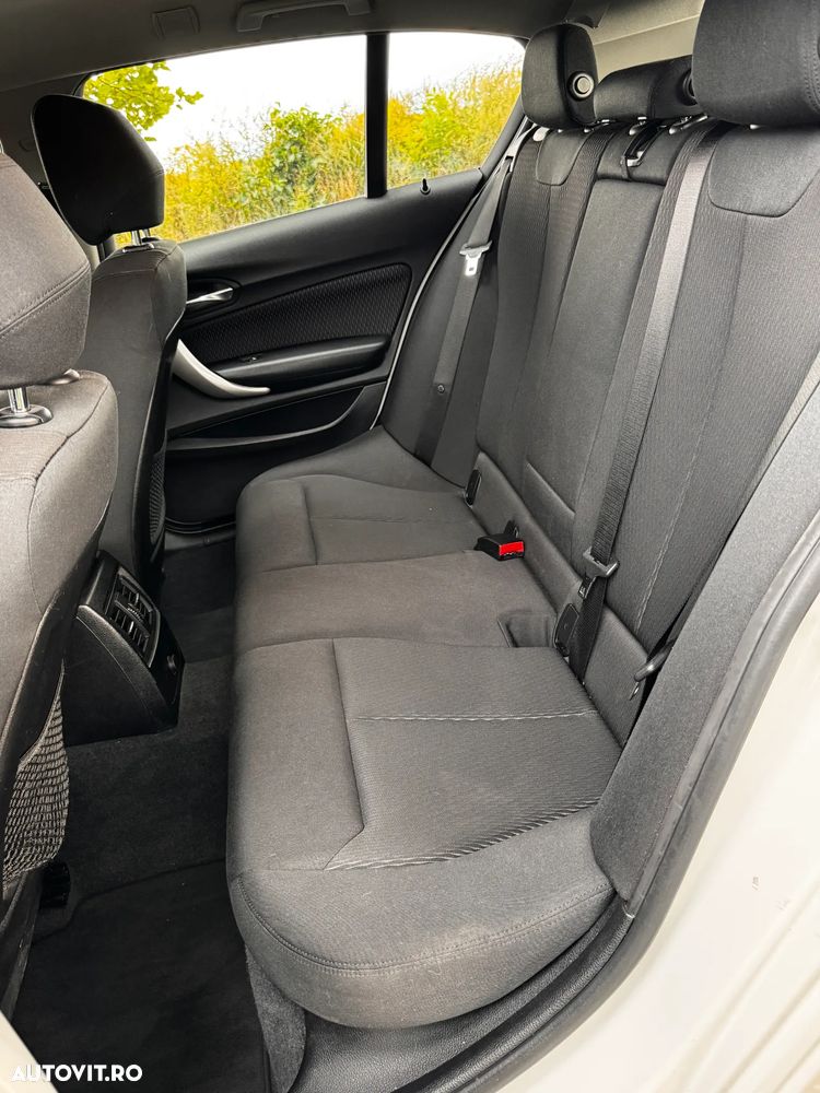 BMW Seria 1 - 27