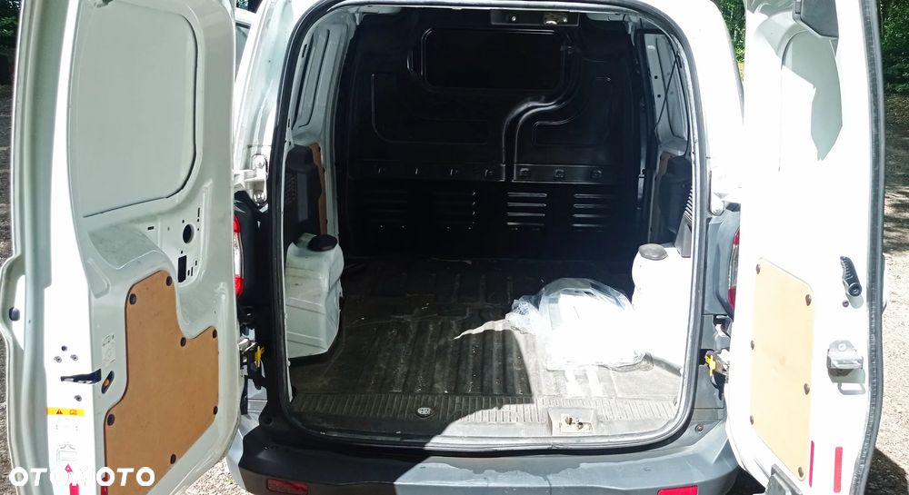 Ford TRANSIT COURIER - 8