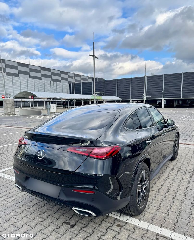 Mercedes-Benz GLC Coupe 300 4-Matic - 4