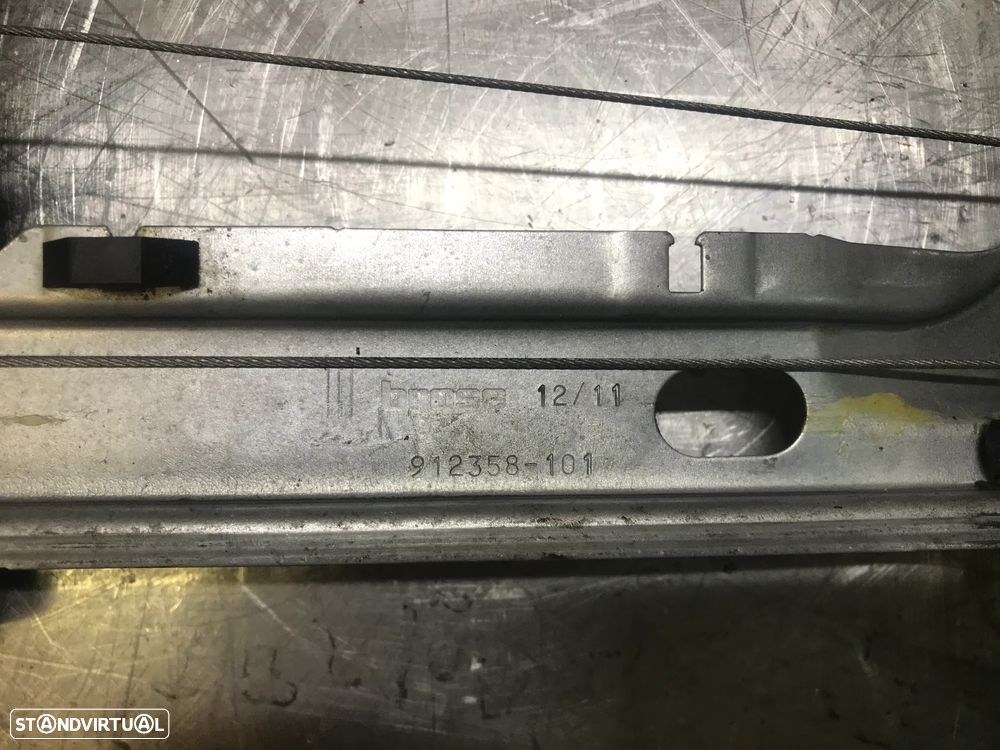 ELEVADOR DO VIDRO PEUGEOT 3008 MK1 09-15 - TRAS ESQUERDO - 3