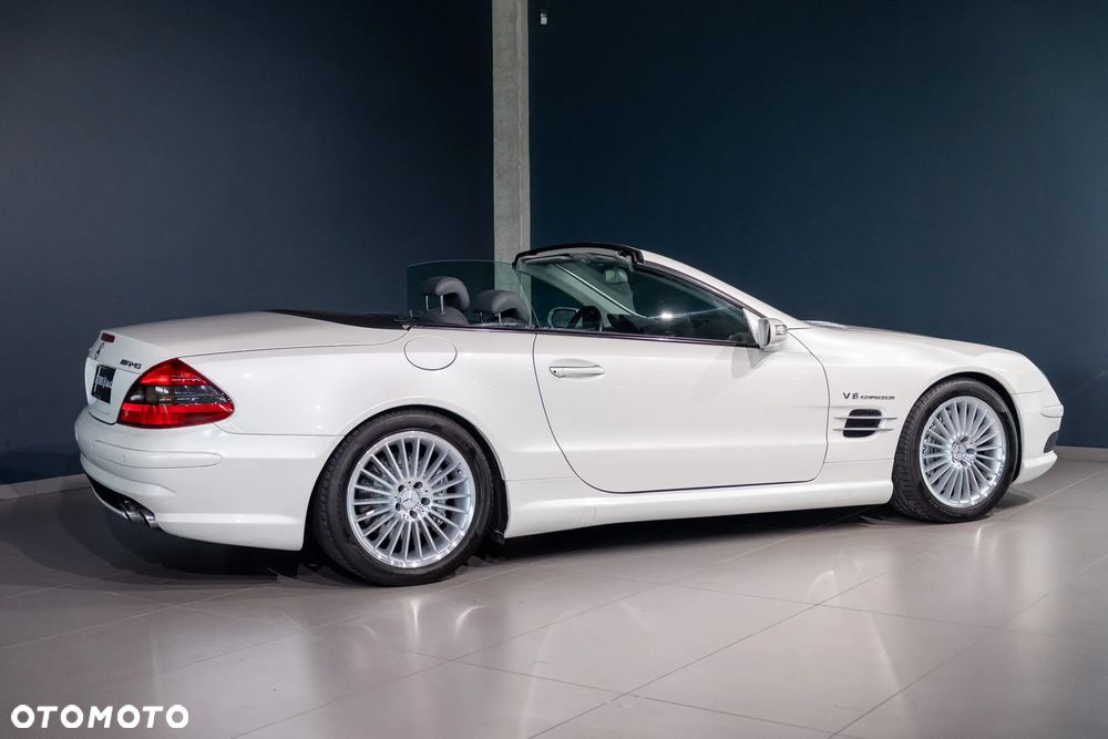Mercedes-Benz SL 55 AMG - 22