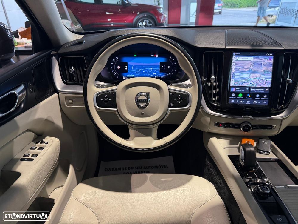Volvo XC 60 D4 Geartronic Momentum Pro - 6